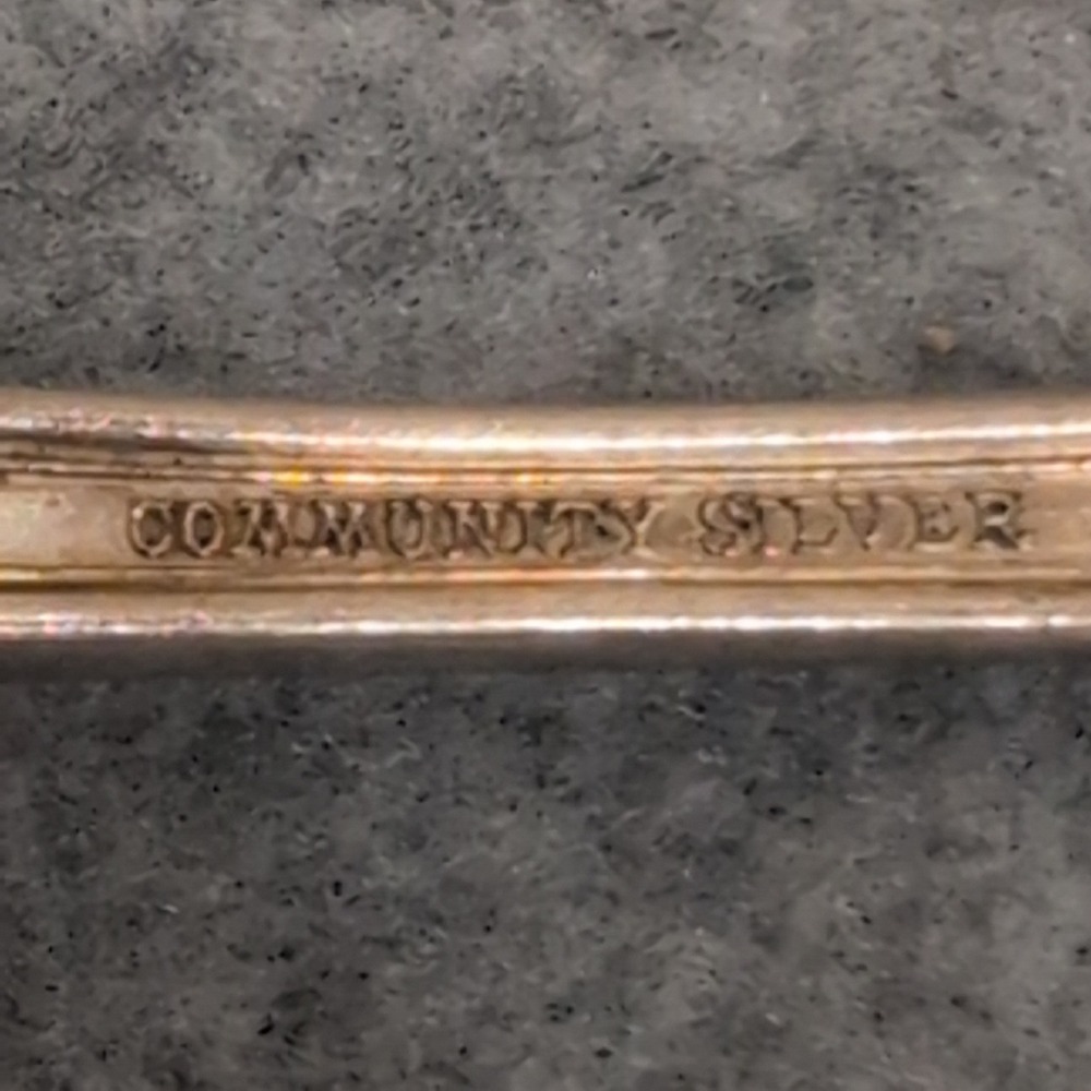 1890-1910's Community Silver Serving Spoon Ornate Filigree Decorative‎ Handle - Picture 6 of 7